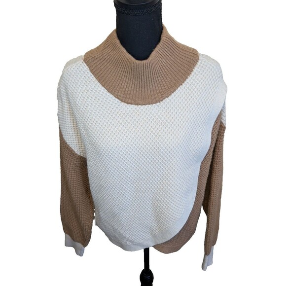 EXPRESS Women Sweater REVERSIBLE STYLE KNIT COLOR BLOCK Oversized Medium - Picture 1 of 11